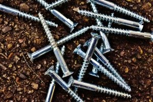 Holzschrauben erklärt: Typen, Eigenschaften und Auswahl-Tipps