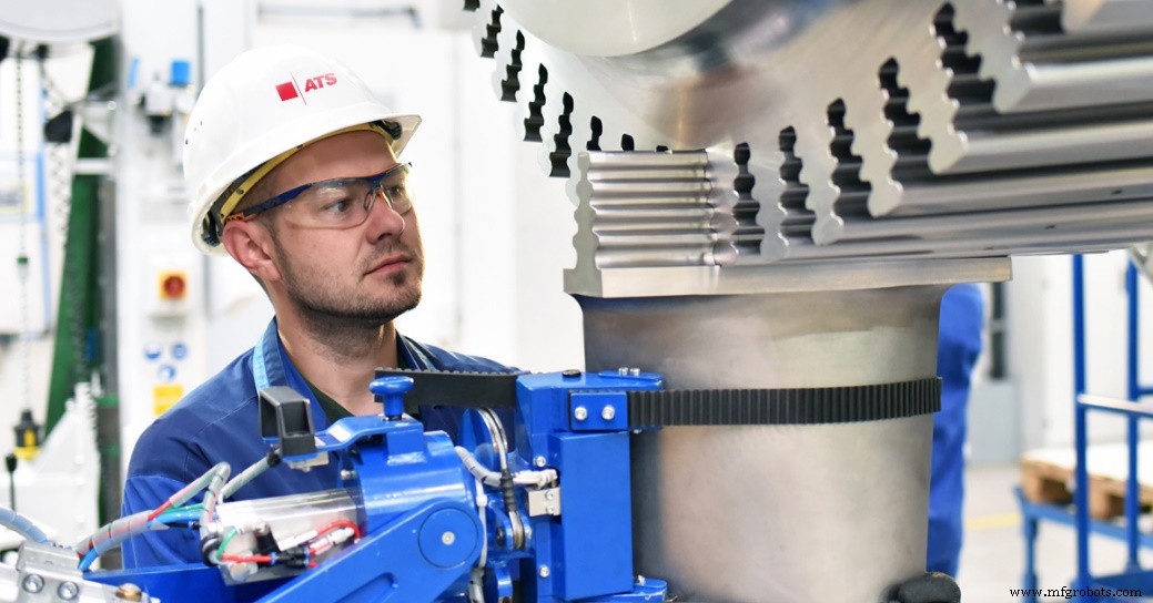Korrektive Instandhaltung: Anlagenverlässlichkeit steigern & Stillstand reduzieren
