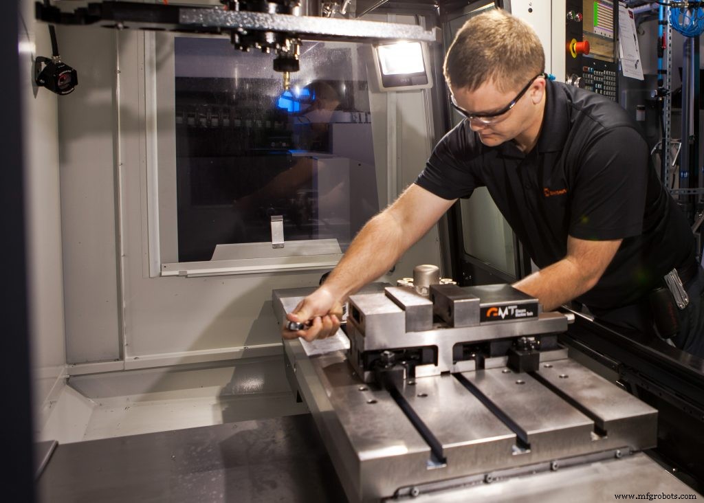 Interview mit Sintavia Präsident Doug Hedges: Skalierung der Serienproduktion von Metallteilen via 3D-Druck