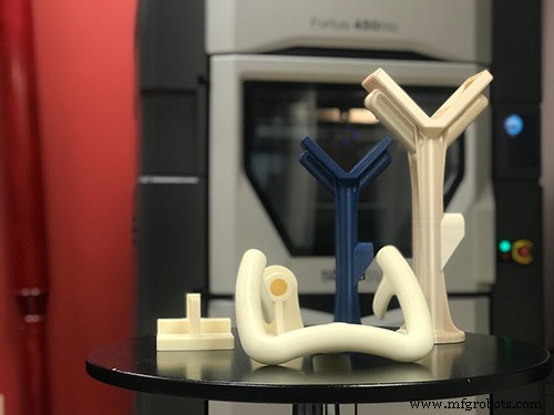 Entscheidung zwischen 3D-Druck und CNC-Bearbeitung: Genauigkeit, Materialien und Zeit