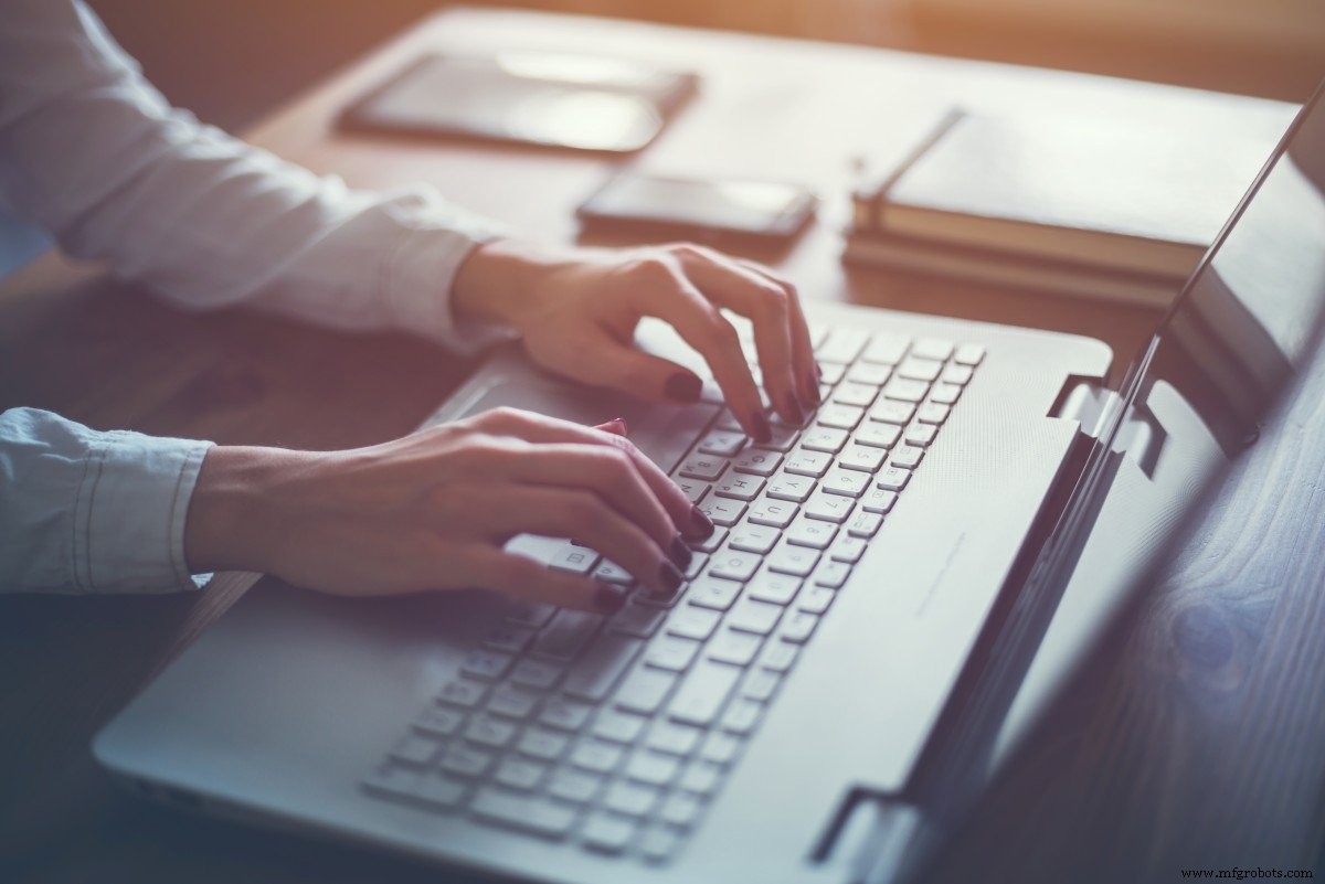 Content-Marketing für die Fertigung: Warum es wichtig ist & wie man es umsetzt