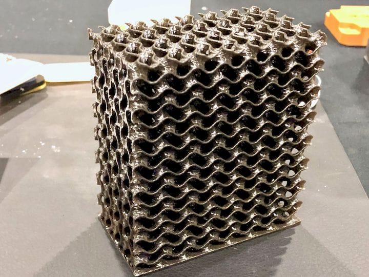 Revolutionierung der Composite-Fertigung: Magnetischer 3D-Druck für maßgeschneiderte Materialien