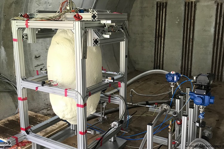MT Aerospace demonstriert fortschrittlichen CFK-Wasserstofftank für Raketenantrieb