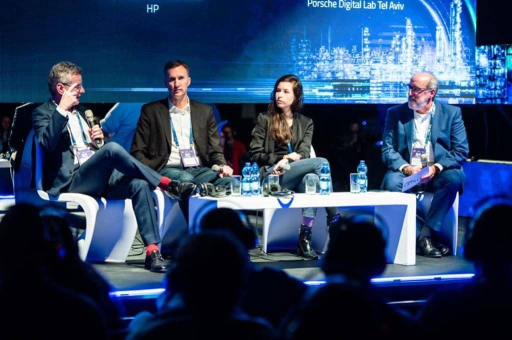 Industry 4.0 freisetzen: Warum Ihre Belegschaft der Schlüssel zum Erfolg ist