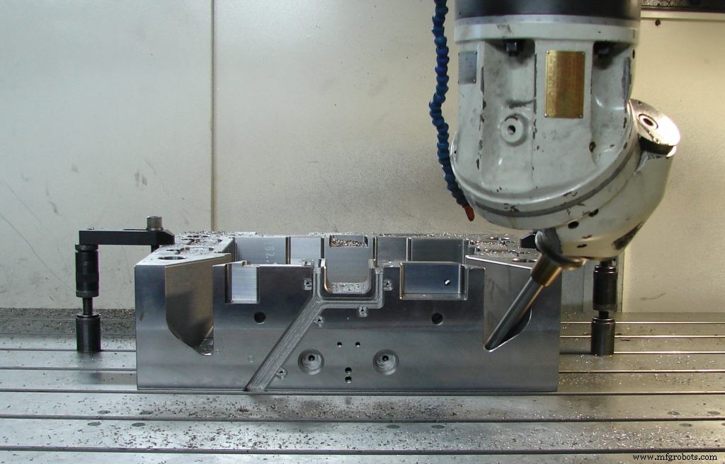Effizienzsteigerung: Vom EDM zum CNC-Fräsen im Werkzeugbau