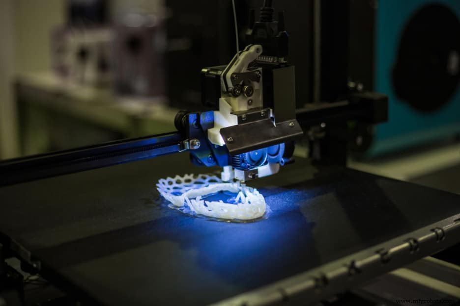 Plastik-Prototypenfertigung meistern: 4 unverzichtbare Techniken