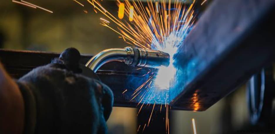 Blechschweißen: Techniken, Vorteile & Expertentipps