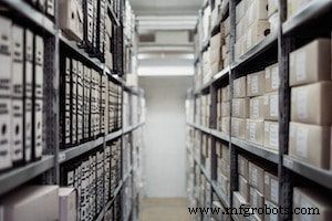 FIFO vs. LIFO: Wesentliche Unterschiede, Vor- & Nachteile und praktische Anwendungen
