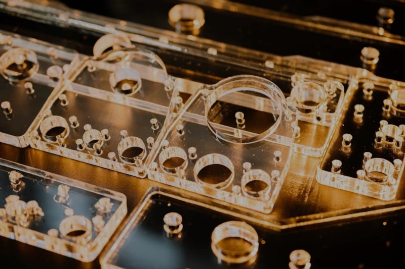 CNC-Bearbeitung von Acrylteilen: Der vollständige Expertenleitfaden