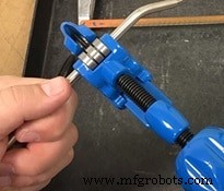 Wesentliche Rohrschneide- & Fluidsystem-Werkzeuge für Profis