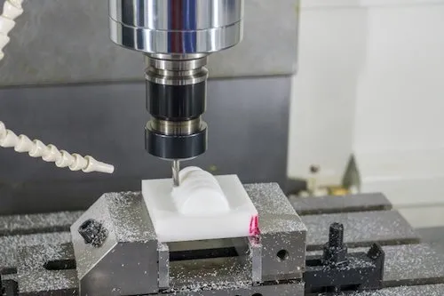 Die richtigen Kunststoffe für die CNC-Bearbeitung wählen: Ein praktischer Leitfaden