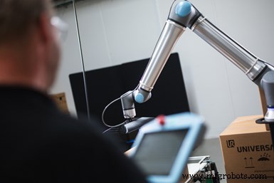 Präzisionsbearbeitung Tech Review – August 2022: IMTS Automation & Robotik Innovationen Preview