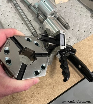 RW Screw: Automation bei Bestandsmaschinen vorantreiben